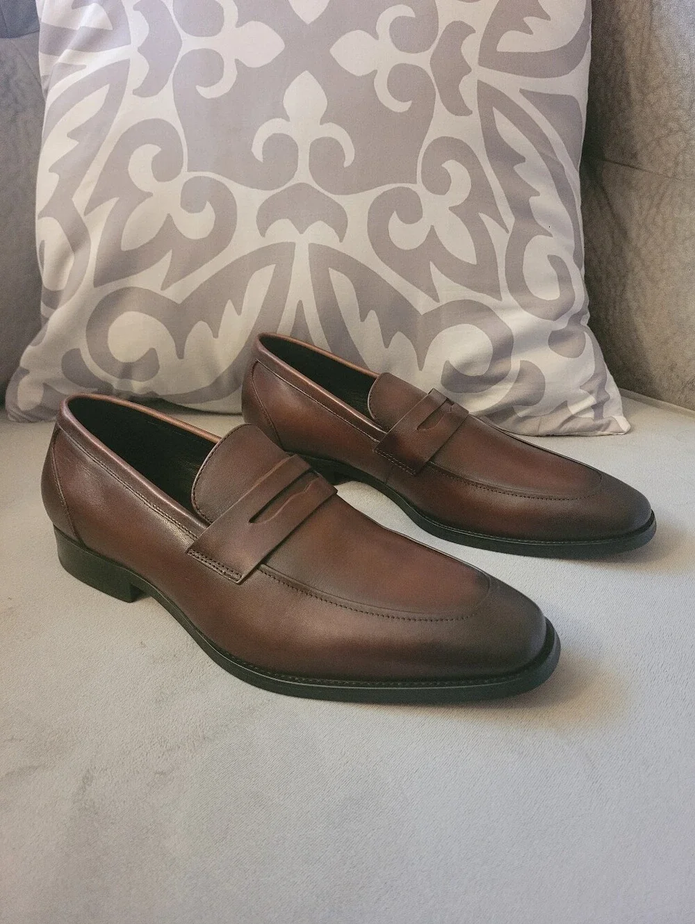 Gifensse Classic Brown Leather Men’s Penny Loafers